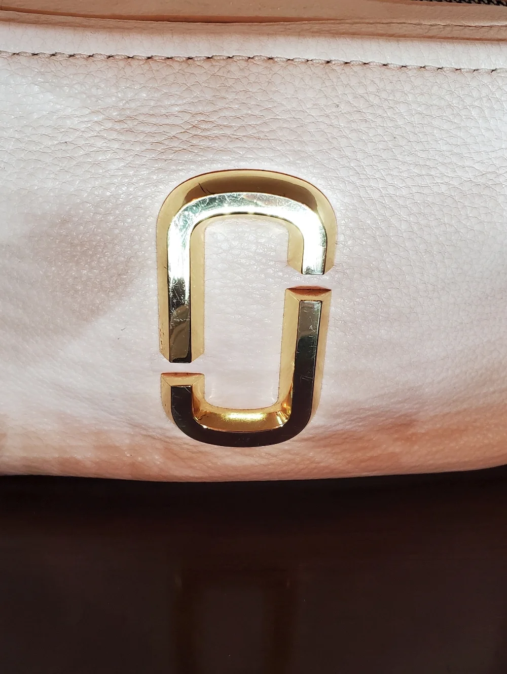 Marc Jacobs The Softshot 21 Pebbled Leather Crossbody Bag Pink Tutu